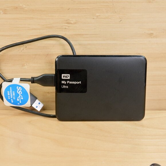 WD Elements SE 1TB Portable External Hard Drive WDBEPK0010BBK – USB Storage - Picture 1 of 3